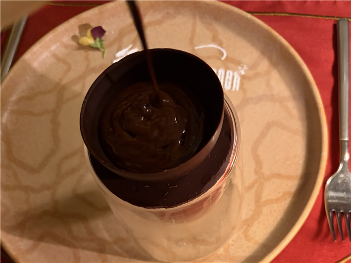 chocolate pouring